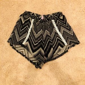 Francesca’s Black and Cream High-Waisted shorts